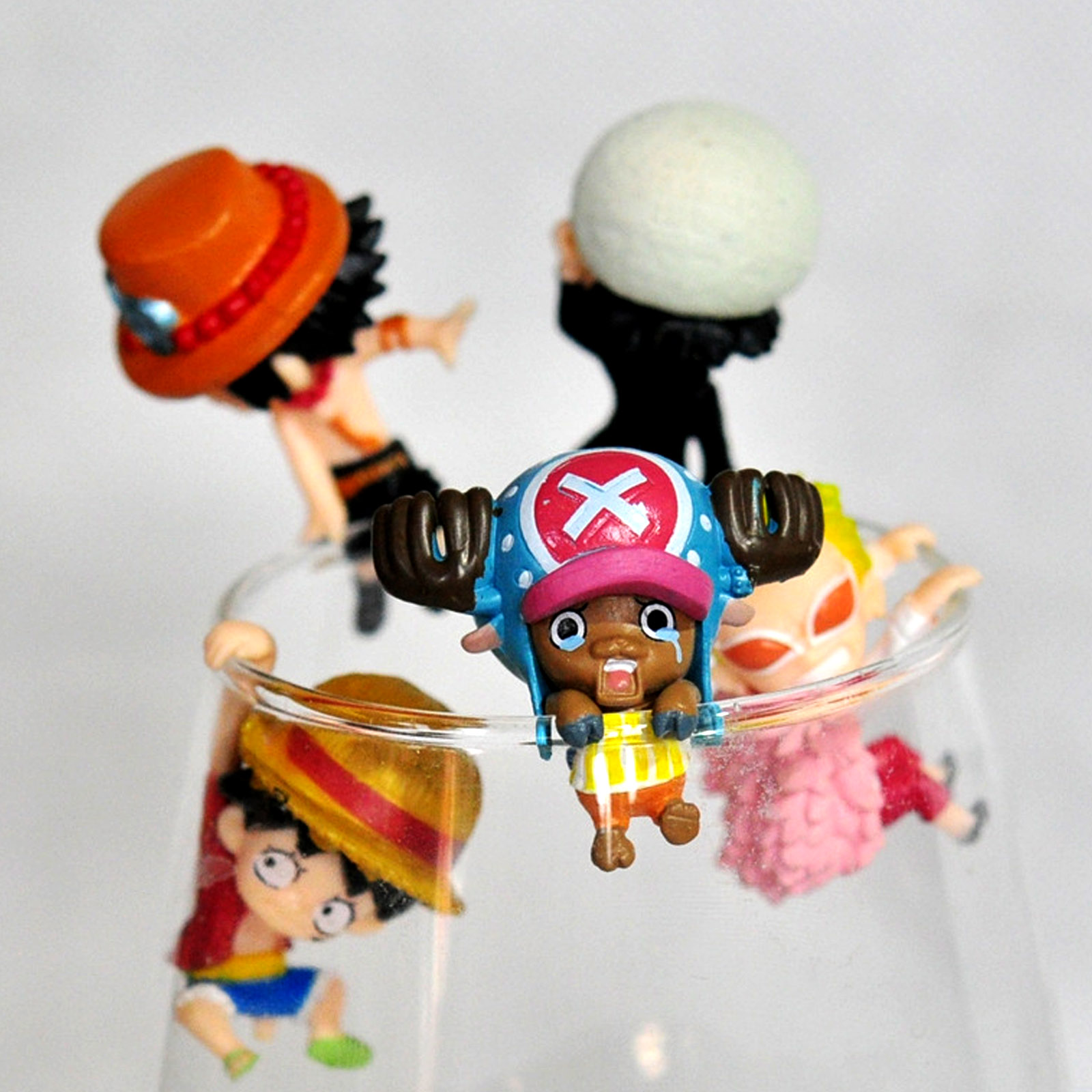 Figur Gashapon One Piece Asli  - Capsule Toy Gashapon ulasan dan harga